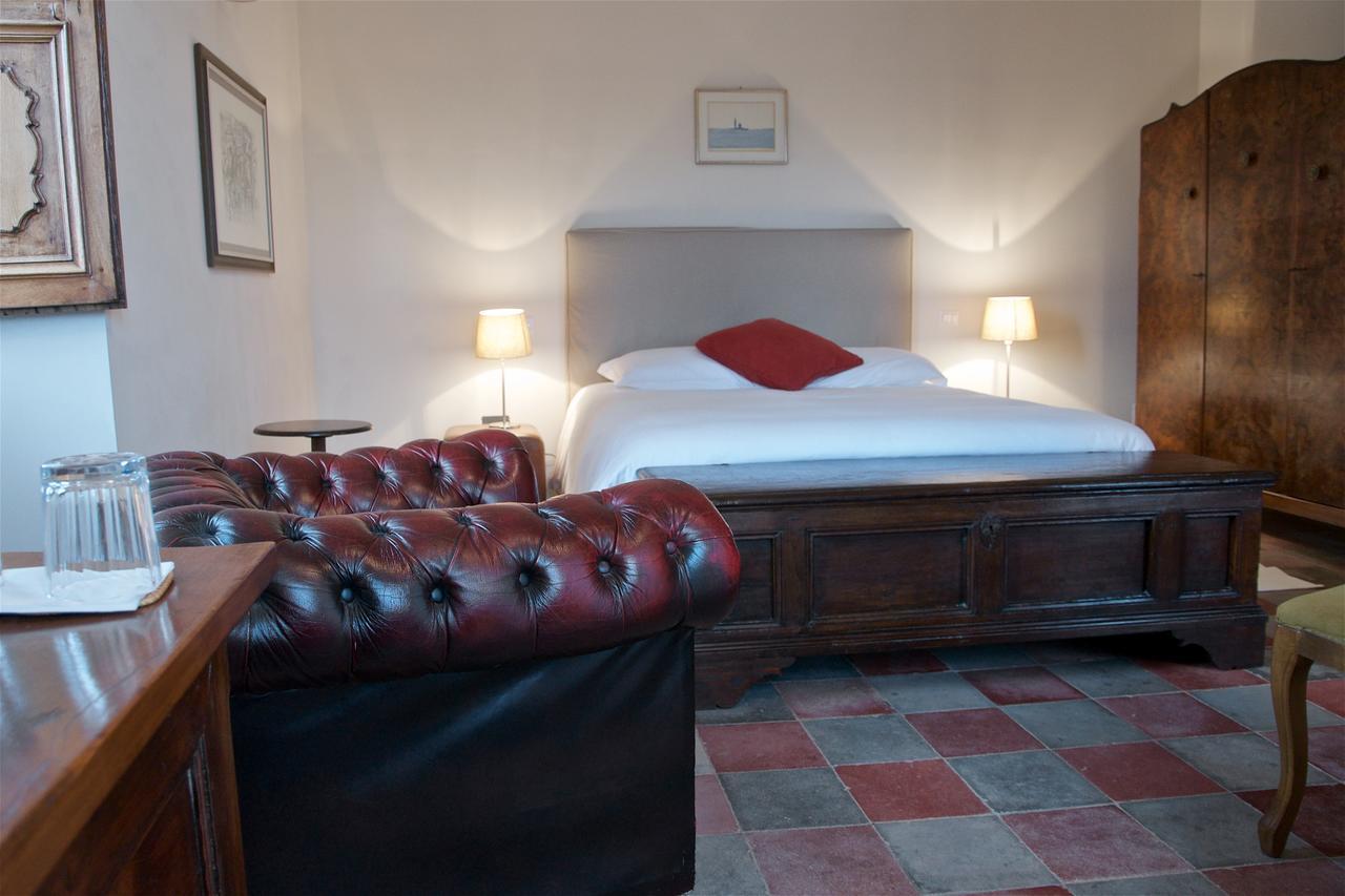 Casa Rosati Hotel Fontecchio ภายนอก รูปภาพ