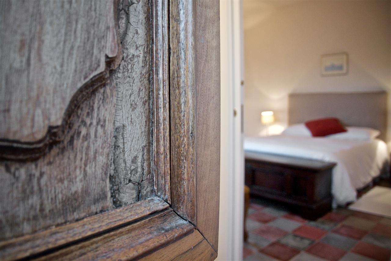 Casa Rosati Hotel Fontecchio ภายนอก รูปภาพ